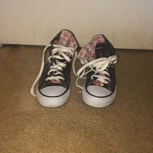 Love Airwalk High Tops